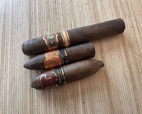 Exemple de mini cigares encore appelés bullet cigares