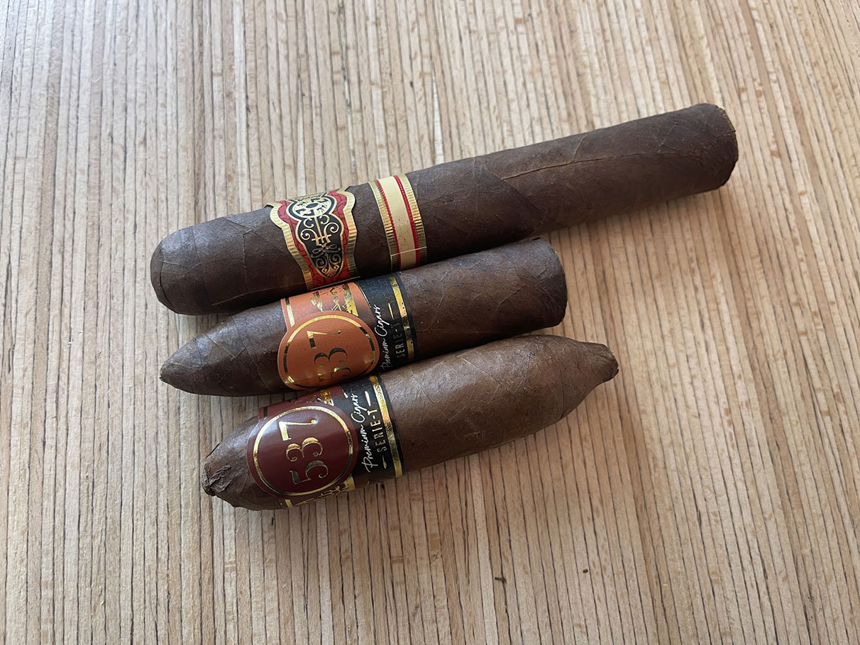 Exemple de mini cigares encore appelés bullet cigares