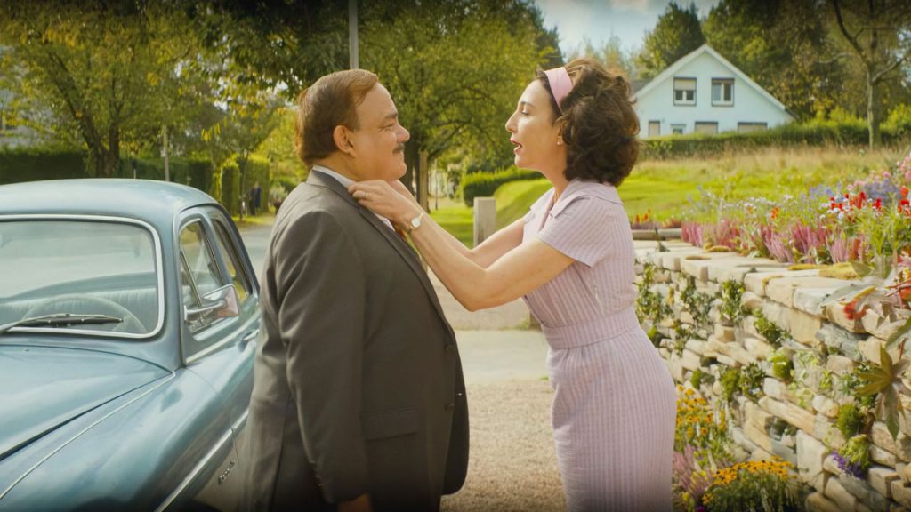 Didier Bourdon et Elsa Zylberstein en couple années 1950 dans C'était mieux demain