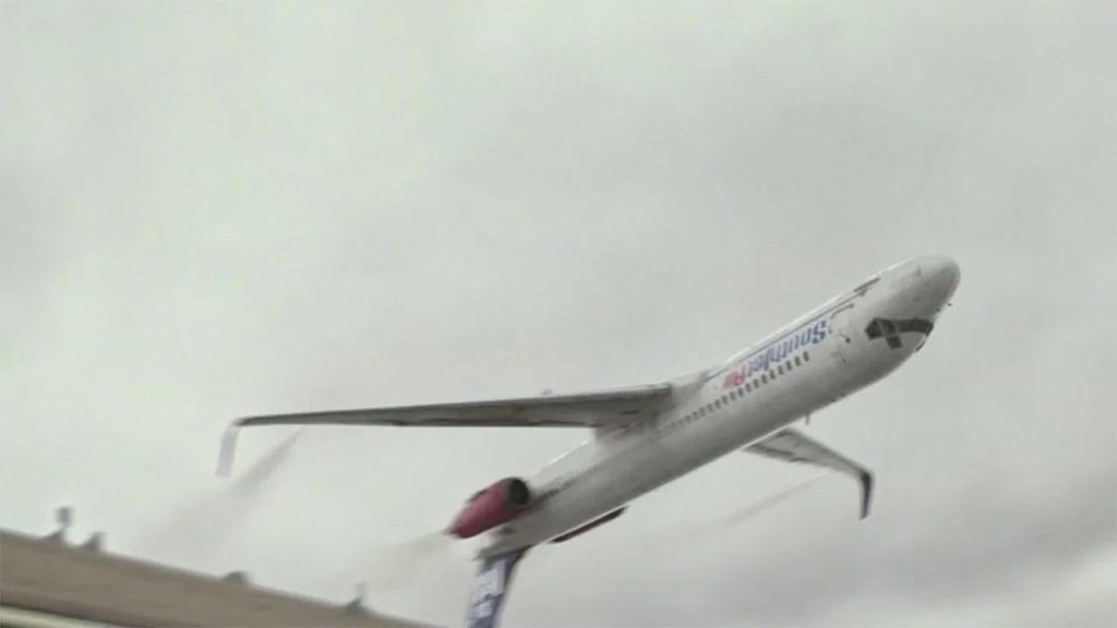 Scène culte de l'avion retourné dans Flight de Robert Zemeckis